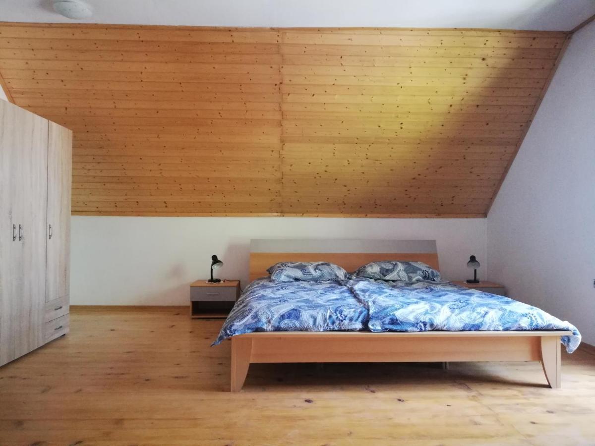 Guest House Nanos Vipava Exterior photo